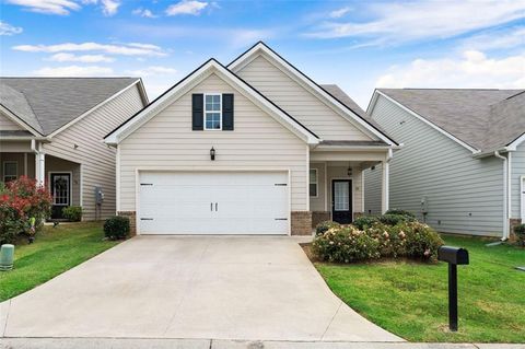42 Castlemoor Loop Adairsville GA 30103