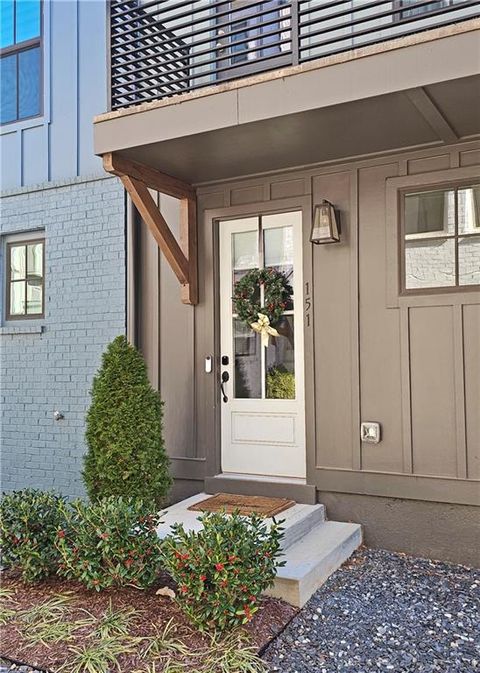 151 Chestnut Circle Atlanta GA 30342