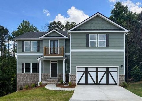 Homes For Sale - 75 Pine Creek Court<br/> Dallas, GA 30157