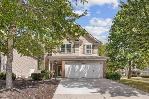 Homes For Sale - 2410 Gateview Court<br/> Cumming, GA 30040