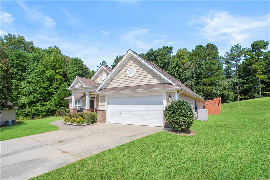 2902 Grazing Bull Court