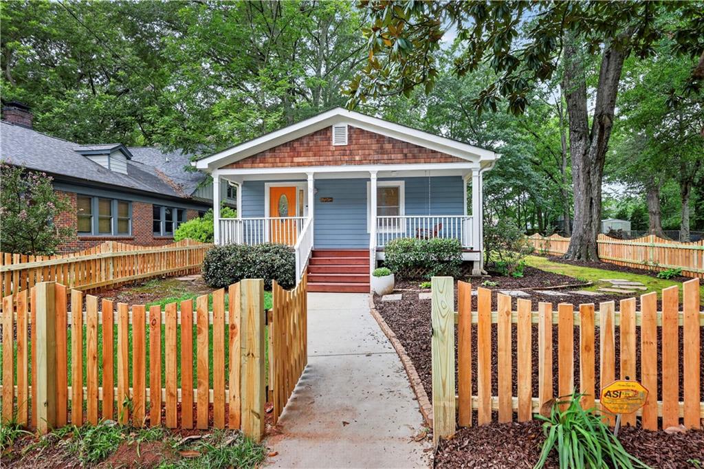 32 3rd Avenue NE