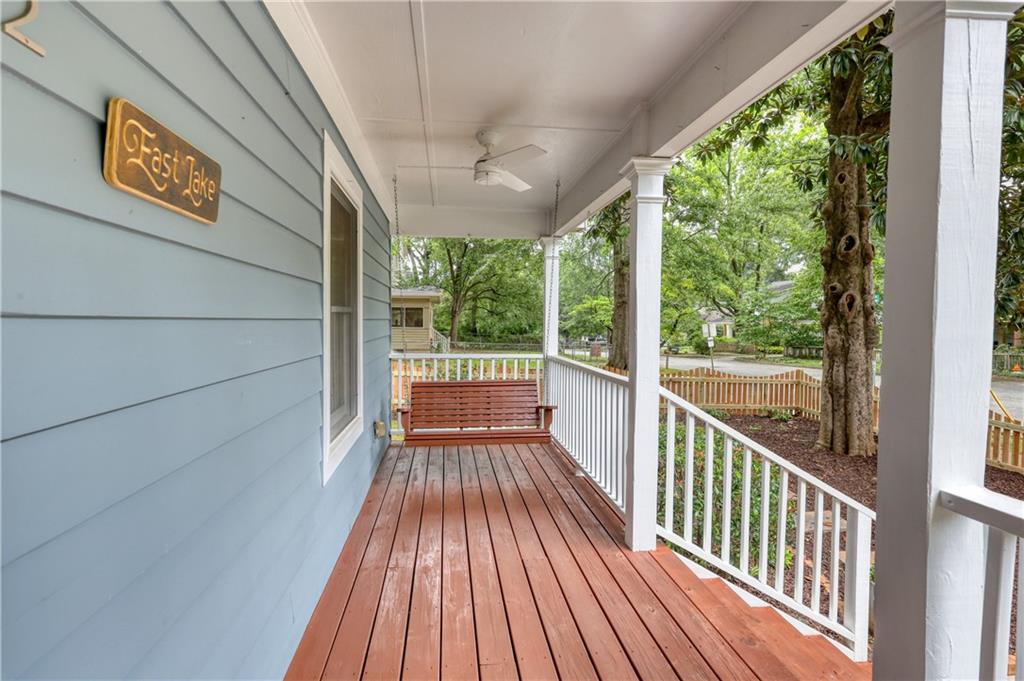 32 3rd Avenue NE