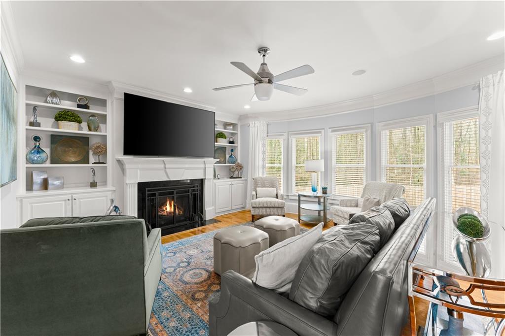 3173 Hamlet Way
