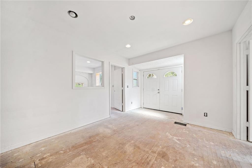 341 Candler Road SE