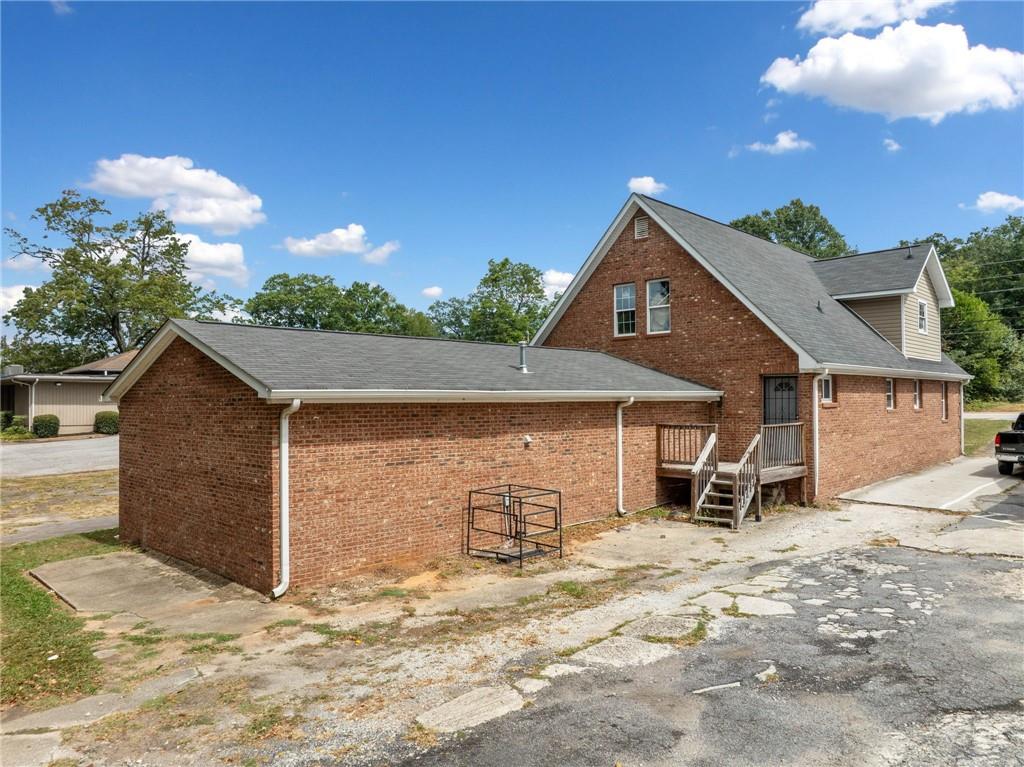 341 Candler Road SE