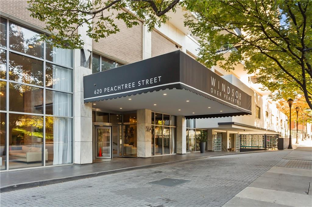 620 Peachtree Street NE 1412