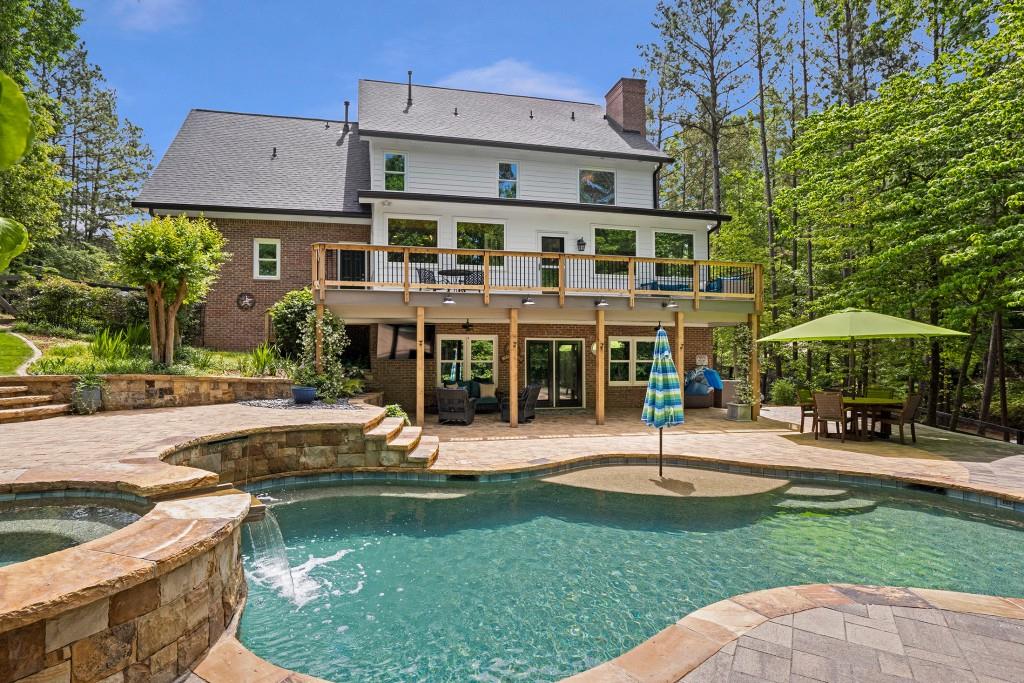 280 Sweet Briar Court