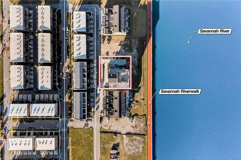 Savannah, Georgia 31401, United States, 3 Bedrooms Bedrooms, ,4 BathroomsBathrooms,Residential,Active,241966