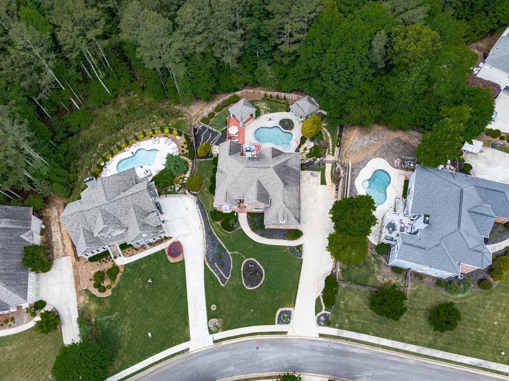 302 Gilmer Court