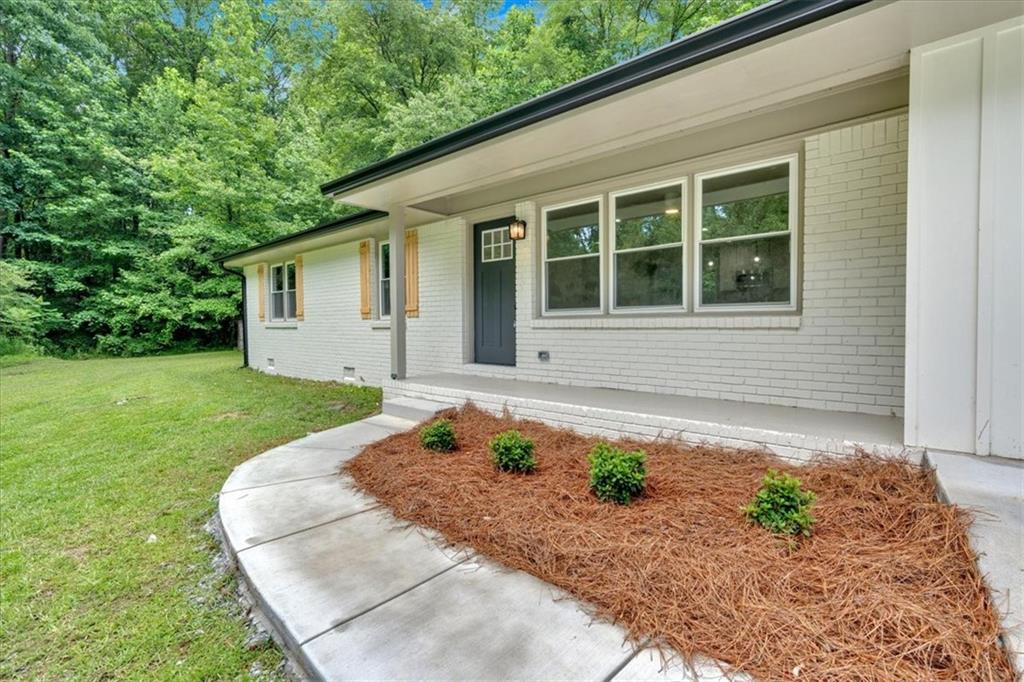 327 Marty Lane, Dallas, Georgia image 2