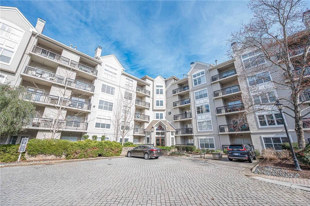 2409 River Green Drive NW