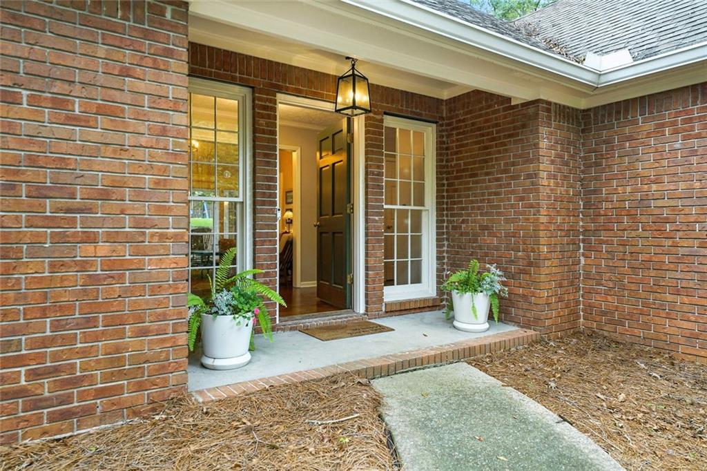 432 Lees Trace SW
