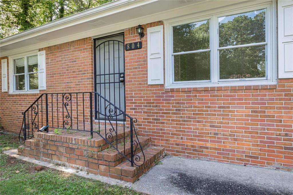 804 Brookdale Drive SW