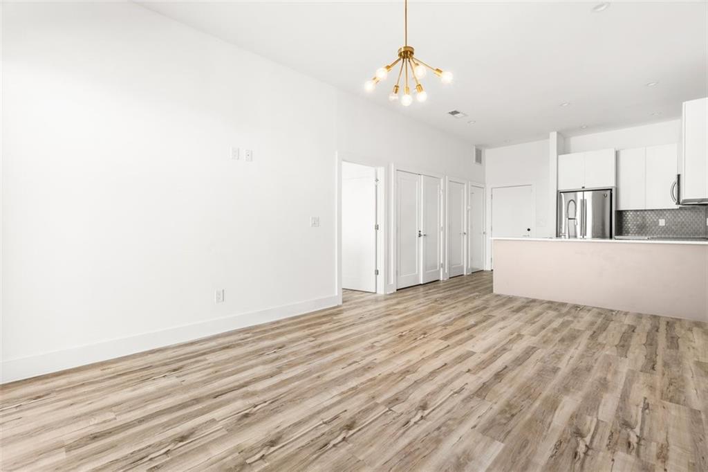 1155 Custer Avenue SE 303