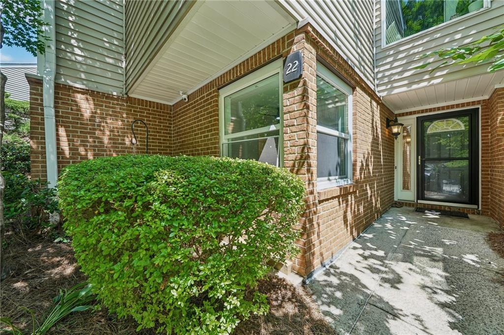 22 DUNWOODY SPRINGS Drive