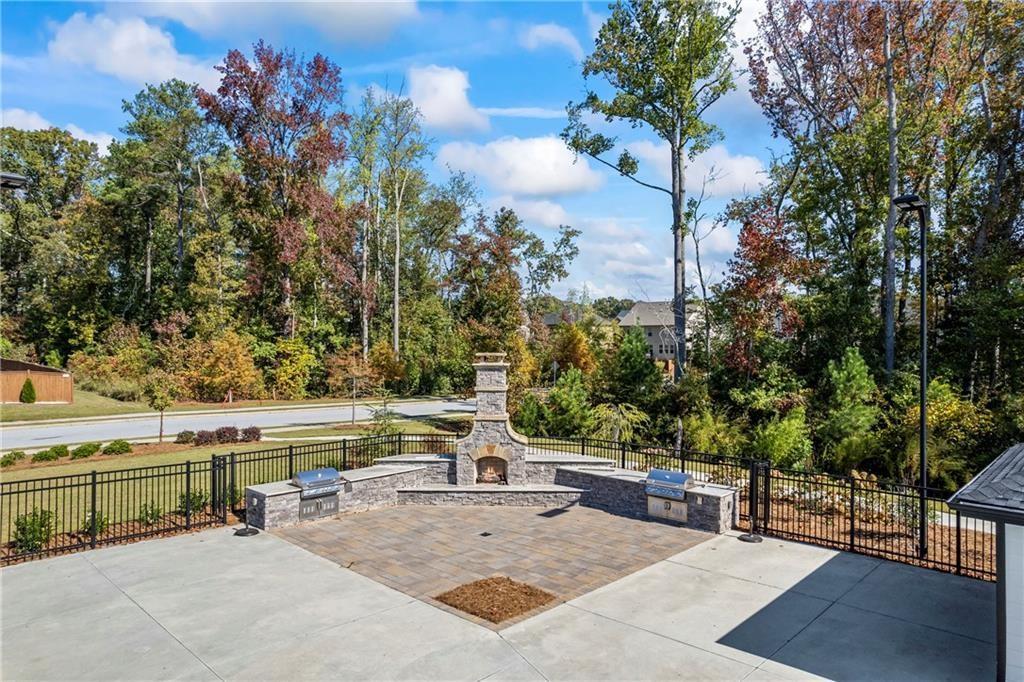 529 Azalea Bloom Drive, Loganville, Georgia image 37