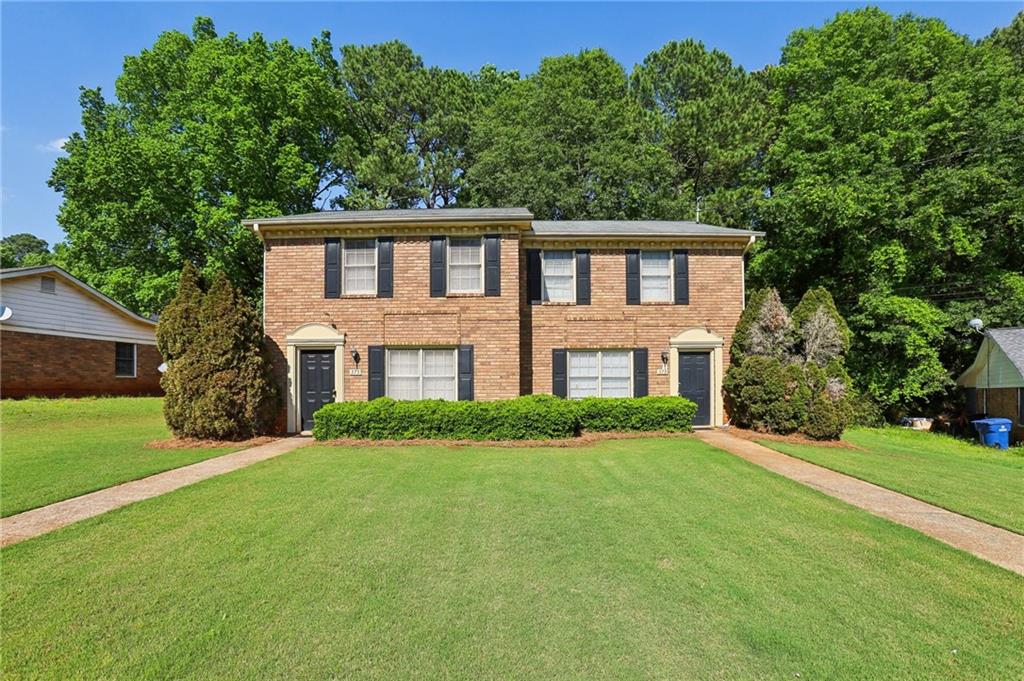 373 Dixie Court, Lawrenceville, Georgia image 2