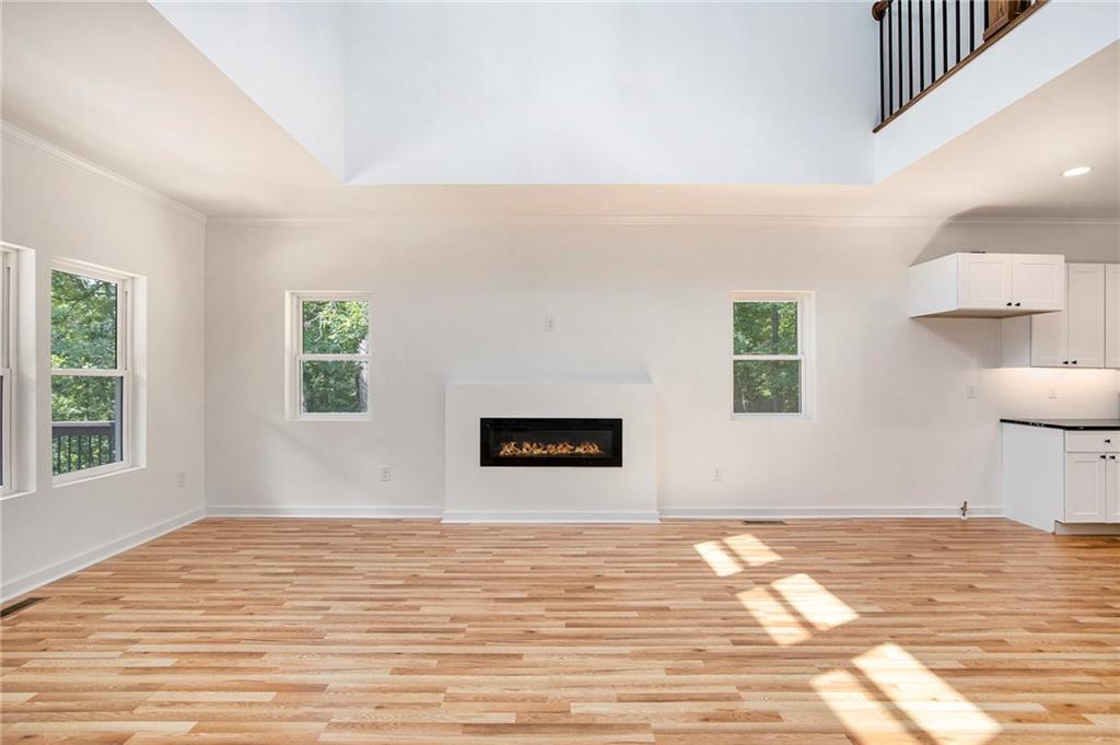 3220 Sweetbriar Dr.