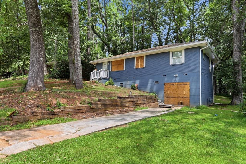 4366 Glenwood Parkway
