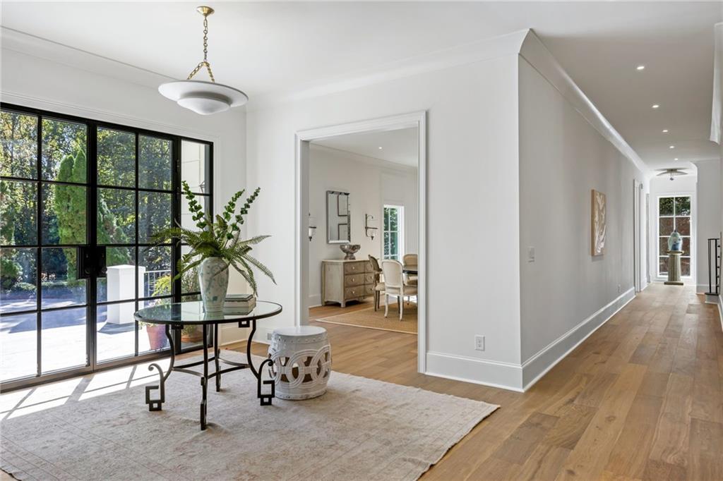 3835 Paces Ferry Road NW