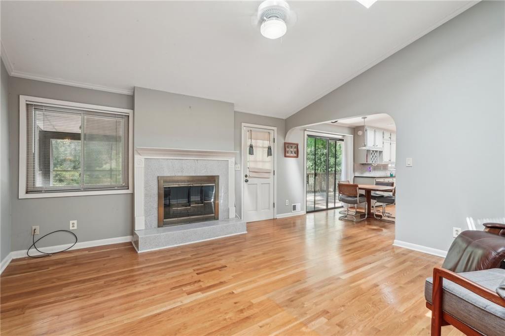 1496 Country Squire Drive