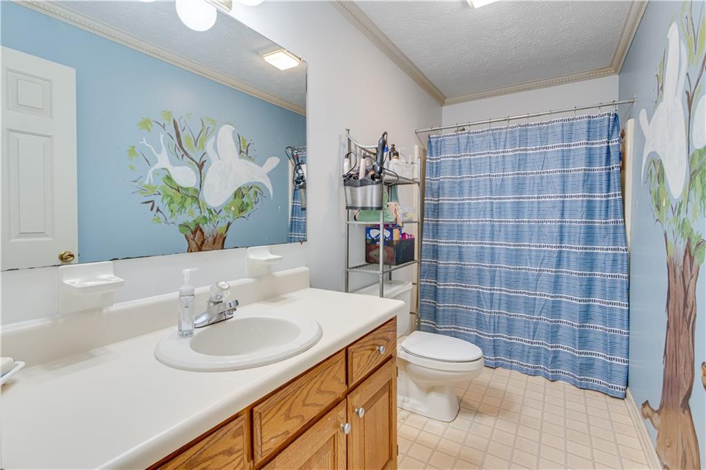 4745 Countryside Drive, Flowery Branch, Georgia image 27