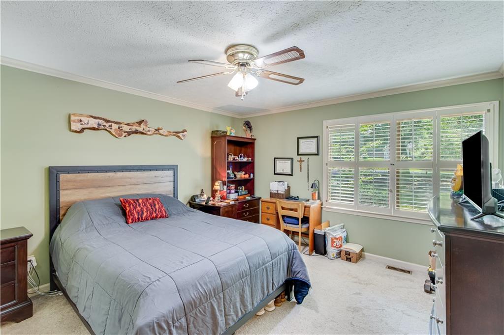 4745 Countryside Drive, Flowery Branch, Georgia image 5