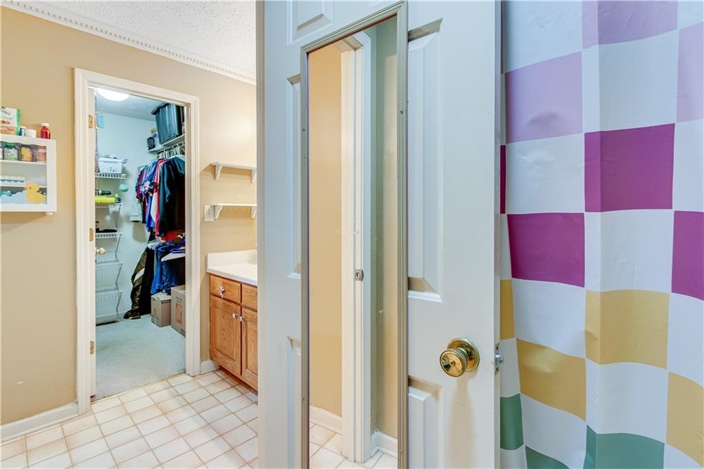 4745 Countryside Drive, Flowery Branch, Georgia image 23