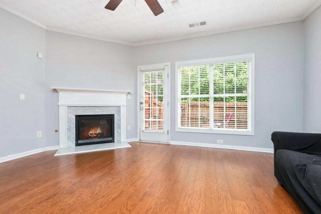 786 Brookside Parc Lane