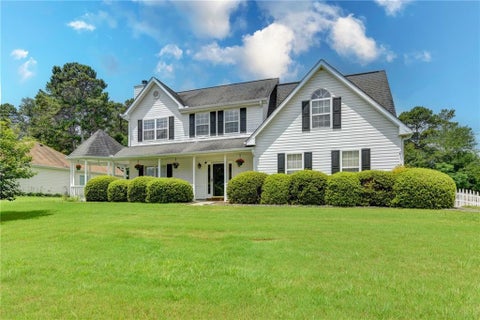Homes For Sale - 994 Bay Ridge Drive<br/> Lawrenceville, GA 30045