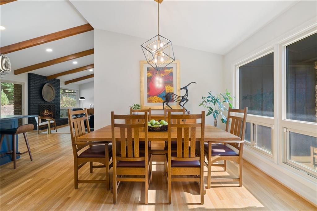 3585 Duberry Court NE