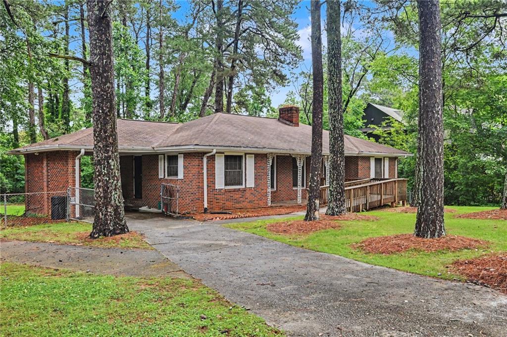 424 E Pharr Road