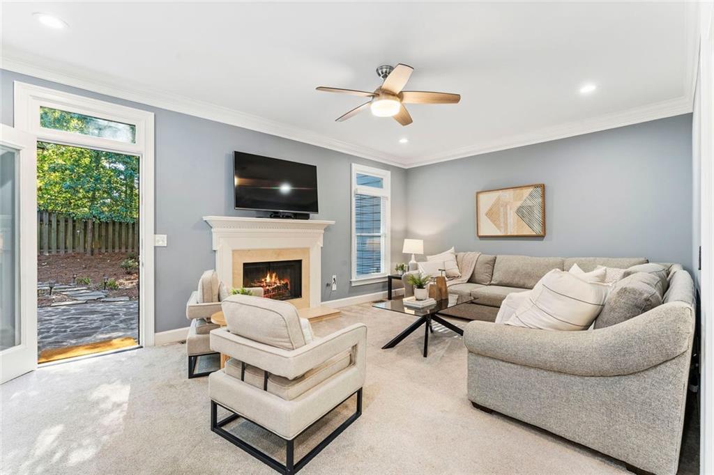WYNGATE AT SPALDING - Residential