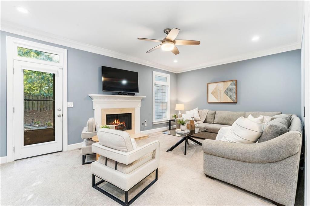 WYNGATE AT SPALDING - Residential