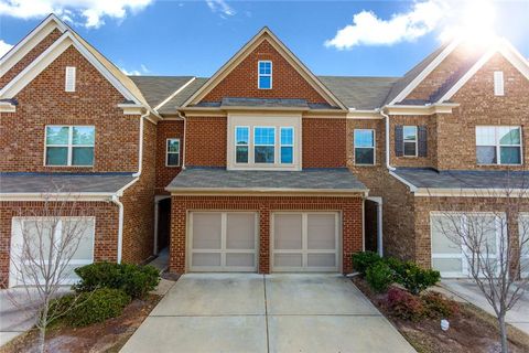 Photo of 2105 Greencrest Circle, Alpharetta, GA 30004 (MLS # 7791360)