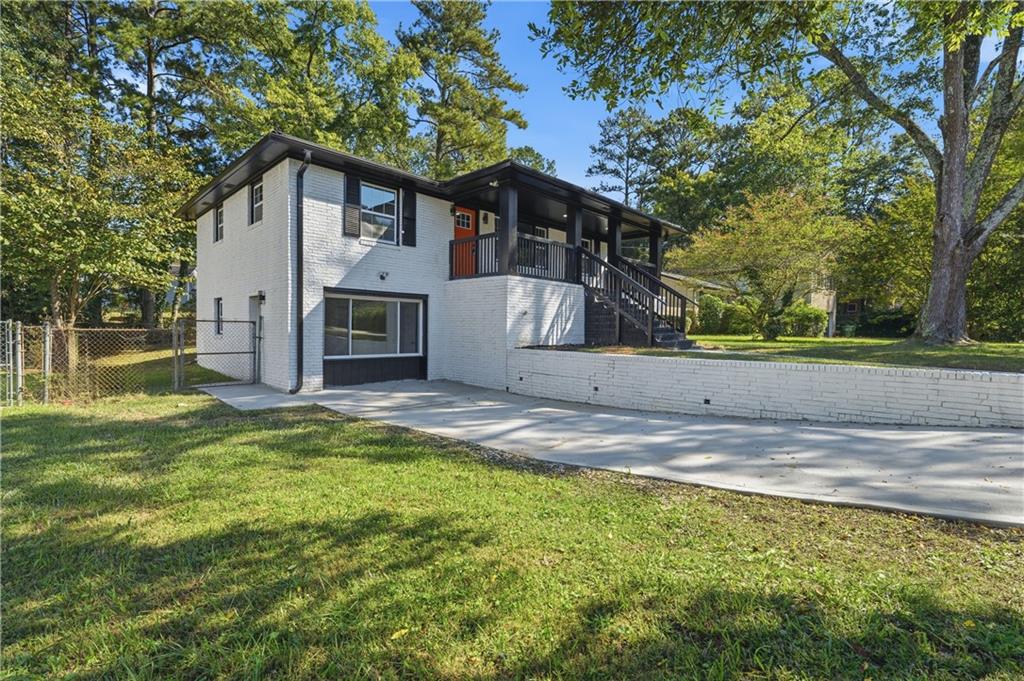 3869 Wisteria Lane SW