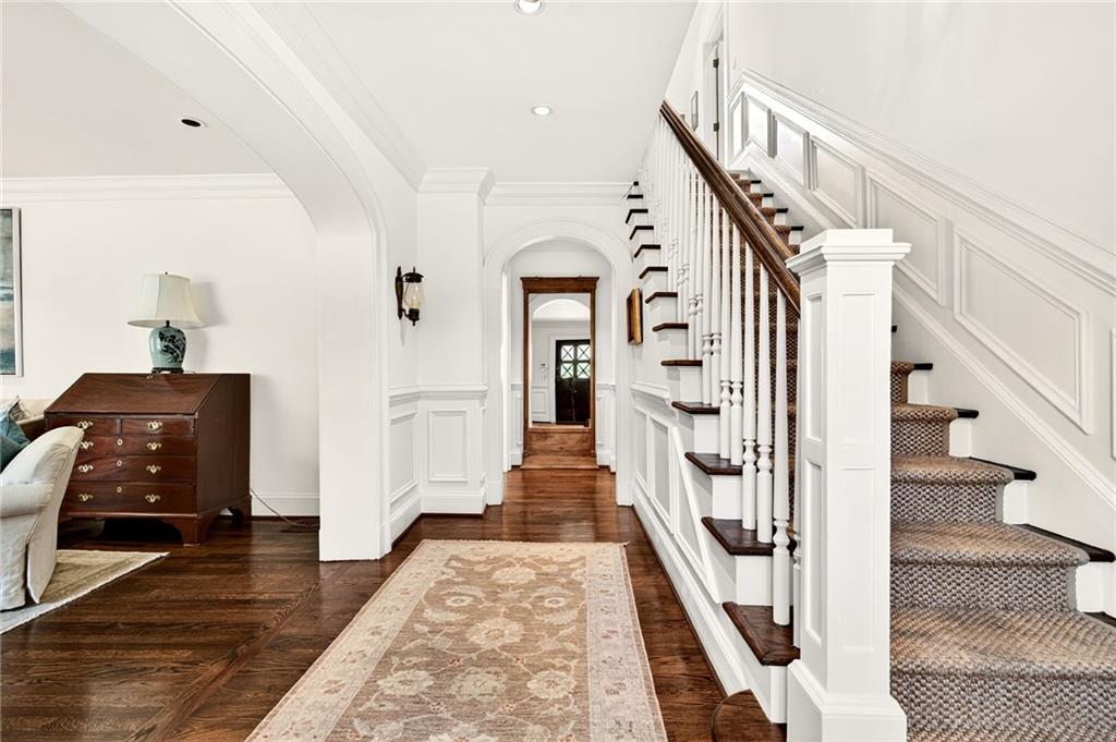 3814 Vermont Road NE