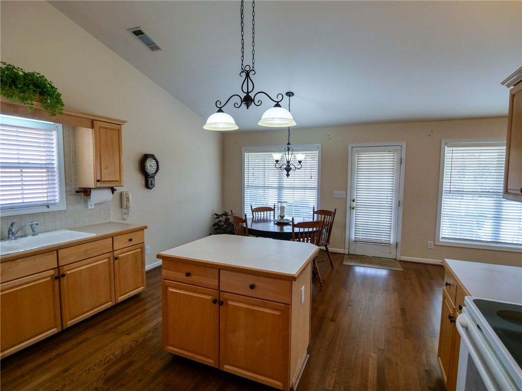 1042 Pecan Grove Place, Lawrenceville, Georgia image 30