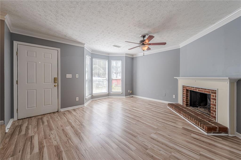 1028 Huntington Trace SE