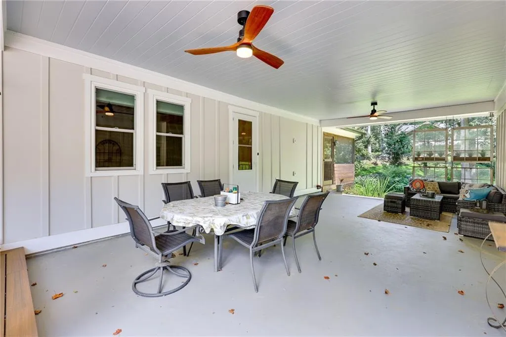 Cumming, Georgia 30041, United States, 4 Bedrooms Bedrooms, ,3 BathroomsBathrooms,Residential,Active,173172