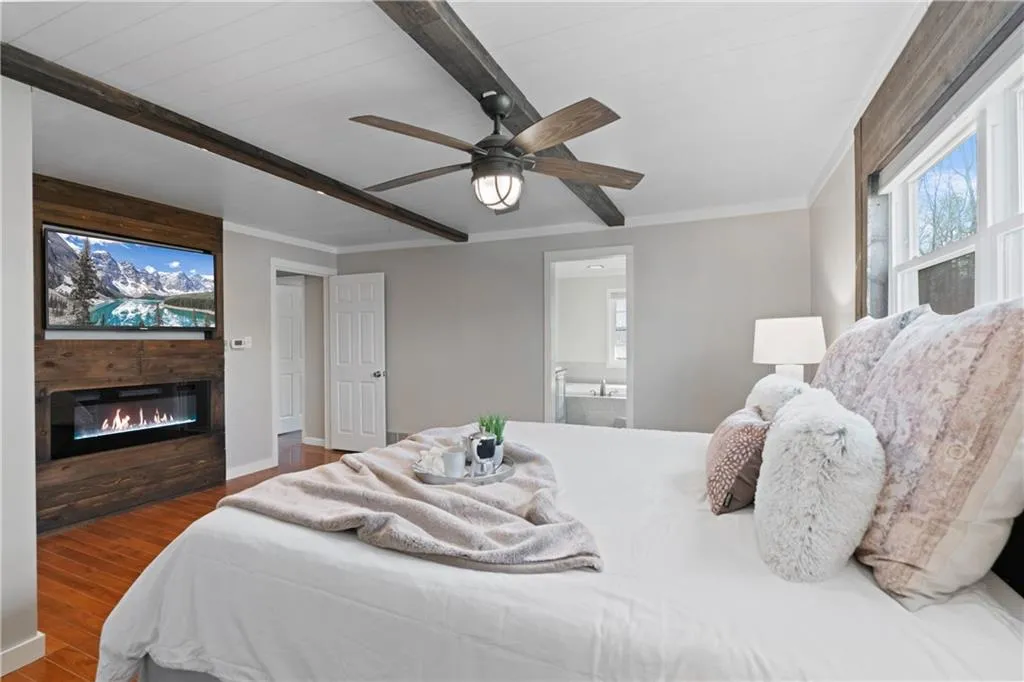 Cumming, Georgia 30041, United States, 4 Bedrooms Bedrooms, ,3 BathroomsBathrooms,Residential,Active,173172