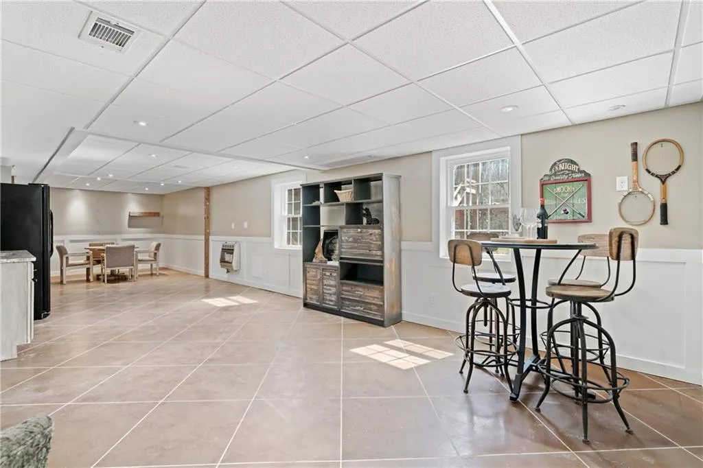 Cumming, Georgia 30041, United States, 4 Bedrooms Bedrooms, ,3 BathroomsBathrooms,Residential,Active,173172