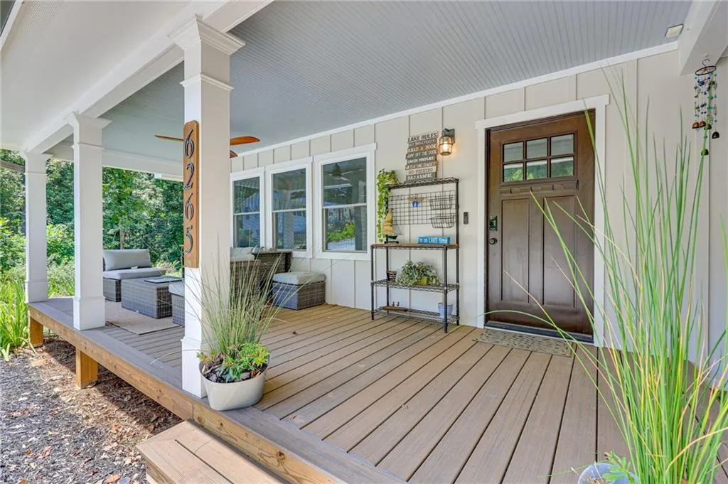 Cumming, Georgia 30041, United States, 4 Bedrooms Bedrooms, ,3 BathroomsBathrooms,Residential,Active,173172