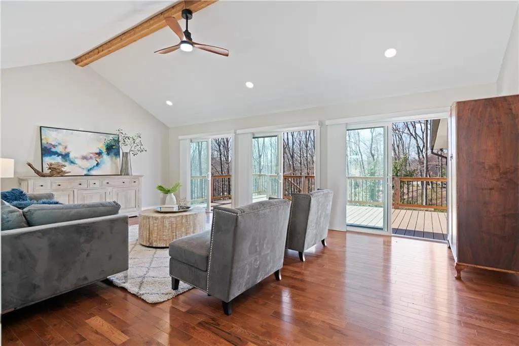 Cumming, Georgia 30041, United States, 4 Bedrooms Bedrooms, ,3 BathroomsBathrooms,Residential,Active,173172