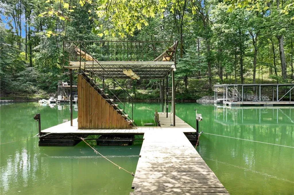 Cumming, Georgia 30041, United States, 4 Bedrooms Bedrooms, ,3 BathroomsBathrooms,Residential,Active,173172