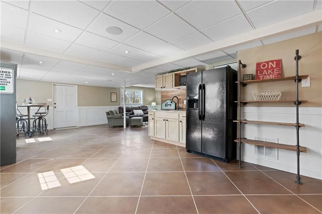 Cumming, Georgia 30041, United States, 4 Bedrooms Bedrooms, ,3 BathroomsBathrooms,Residential,Active,173172