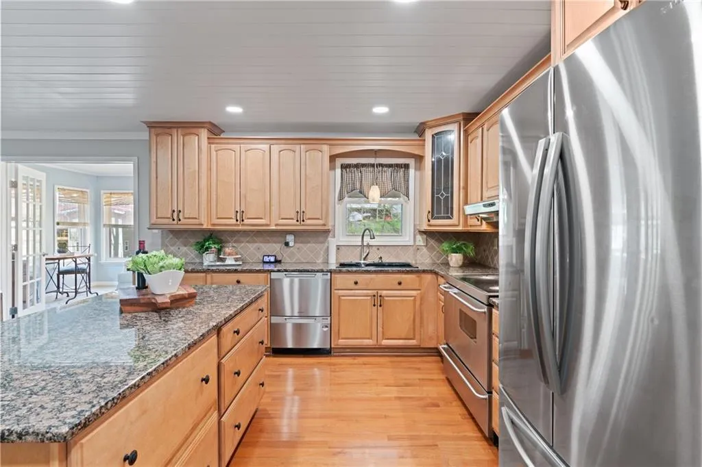 Cumming, Georgia 30041, United States, 4 Bedrooms Bedrooms, ,3 BathroomsBathrooms,Residential,Active,173172