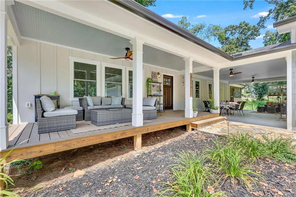 Cumming, Georgia 30041, United States, 4 Bedrooms Bedrooms, ,3 BathroomsBathrooms,Residential,Active,173172