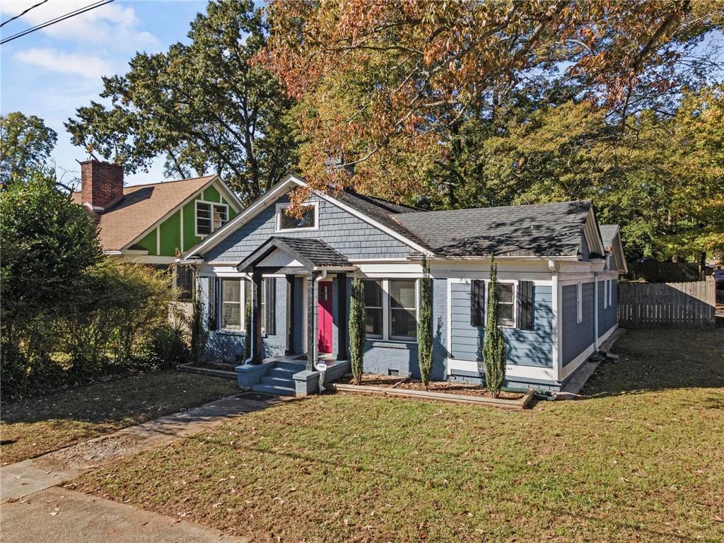 897 Lawton Street SW